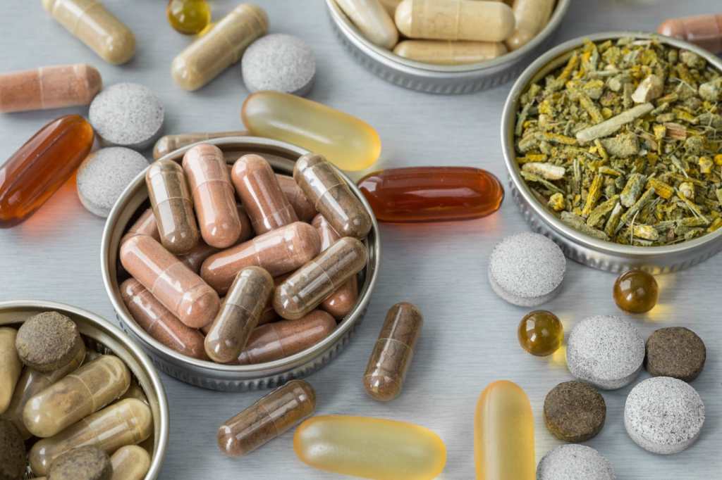 7 Proven Benefits of Multivitamin&nbsp;Supplements